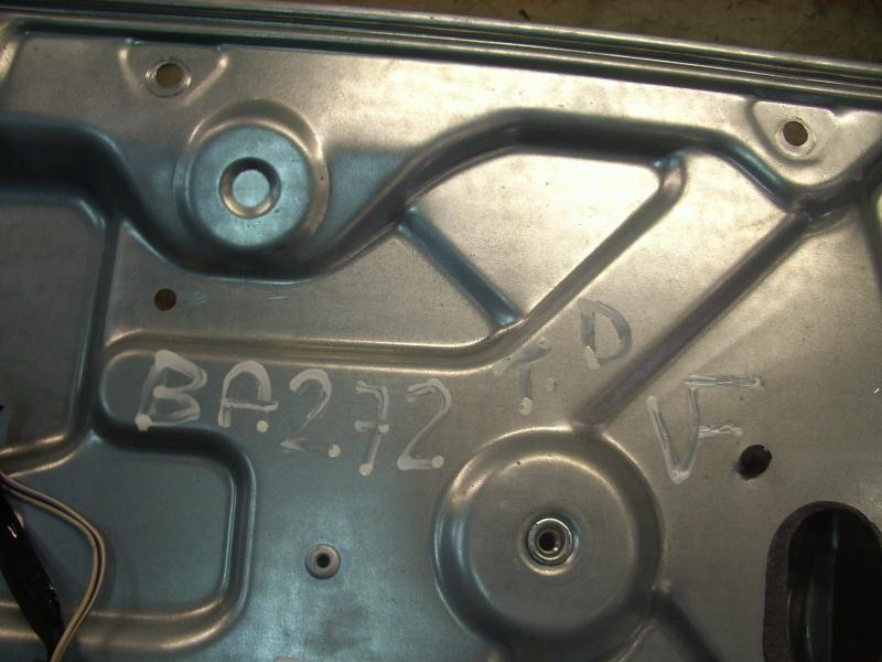 Recambio de elevalunas trasero derecho para ford focus berlina (cap) trend referencia OEM IAM   