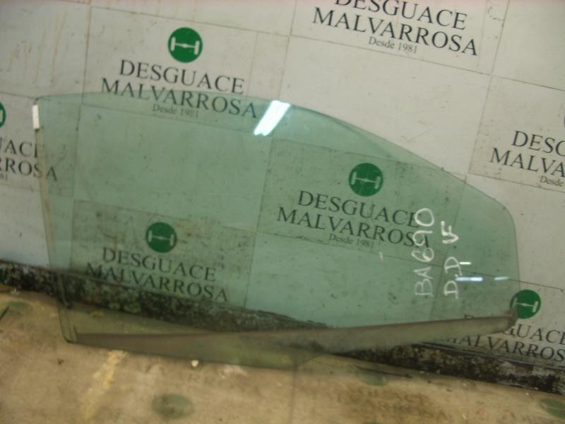 Recambio de cristal puerta delantero derecho para fiat punto berlina (188) 1.9 diesel eco referencia OEM IAM   