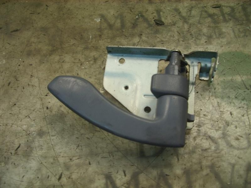 Recambio de maneta interior delantera izquierda para mitsubishi canter fuso (b8) 3c15 referencia OEM IAM   