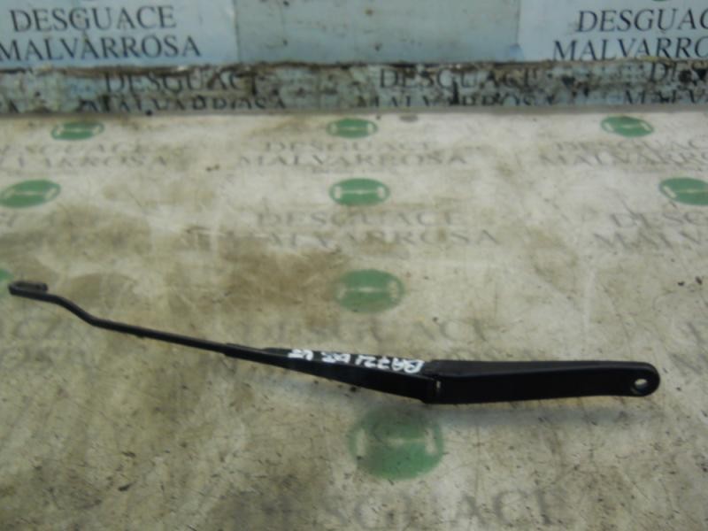 Recambio de brazo limpia delantero izquierdo para fiat stilo (192) 1.9 jtd cat referencia OEM IAM 46814352  