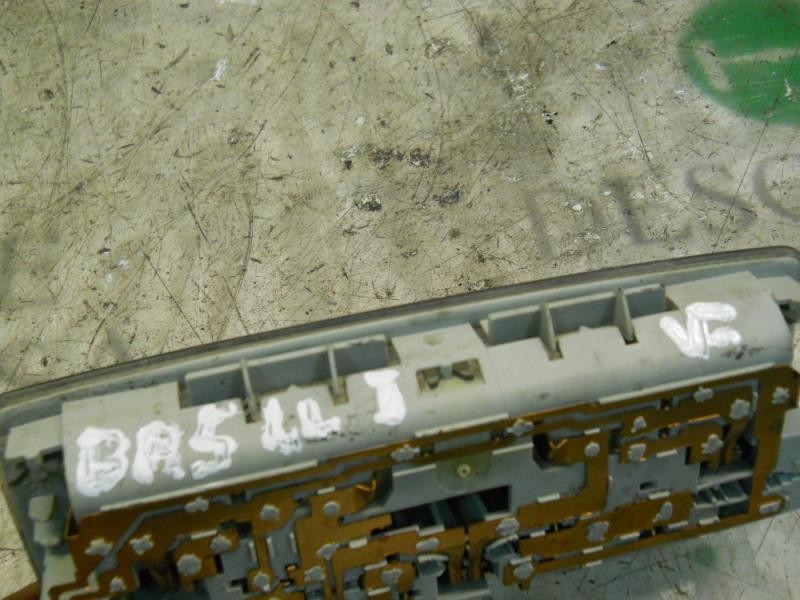 Recambio de piloto interior para renault laguna ii (bg0) authentique referencia OEM IAM 8200013576  