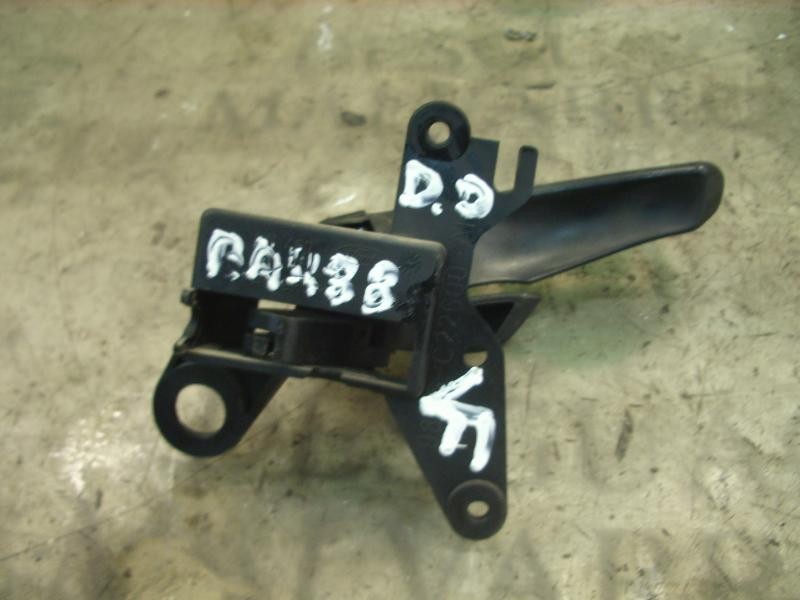 Recambio de maneta interior delantera derecha para ford cougar (mc) v6 referencia OEM IAM 1123352  