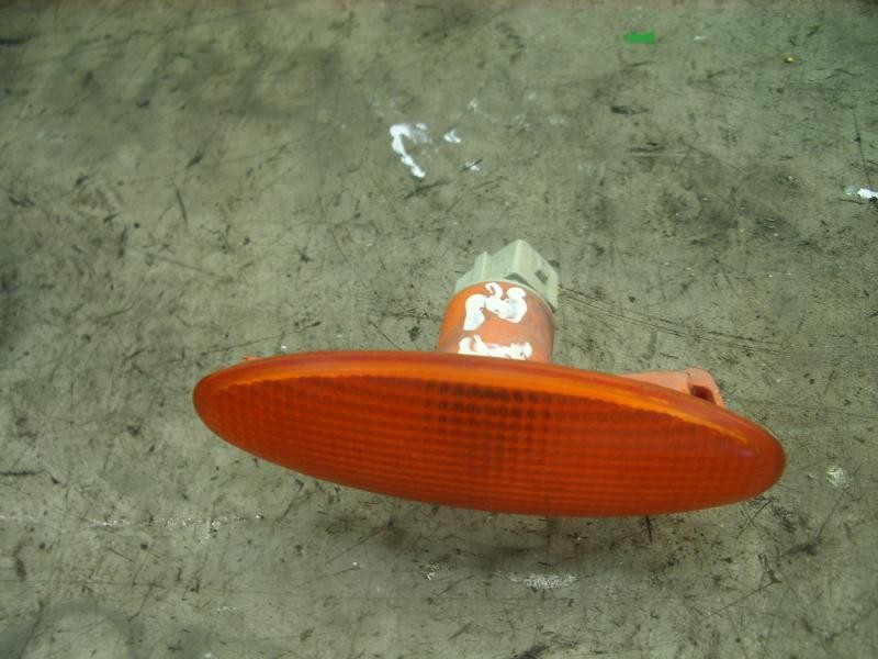 Recambio de piloto lateral izquierdo para ford cougar (mc) v6 referencia OEM IAM 7169400  