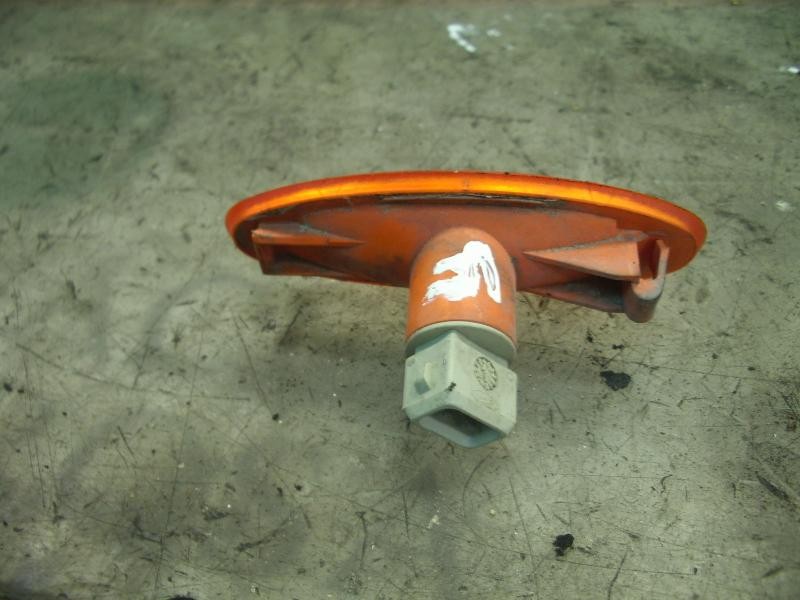 Recambio de piloto lateral izquierdo para ford cougar (mc) v6 referencia OEM IAM 7169400  