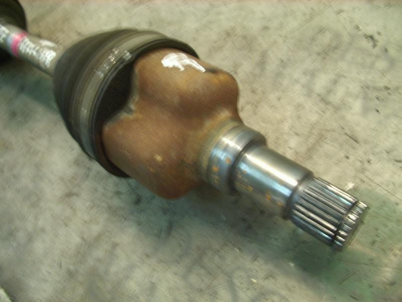 Recambio de transmision izquierda para ford cougar (mc) v6 referencia OEM IAM 1060823  