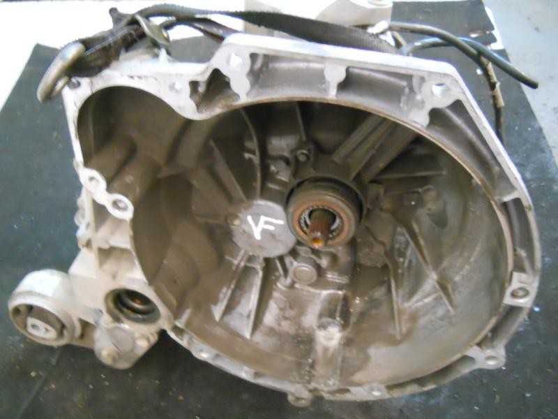 Recambio de caja cambios para mazda 2 berlina (dy) 1.4 crtd active referencia OEM IAM  F6JA 