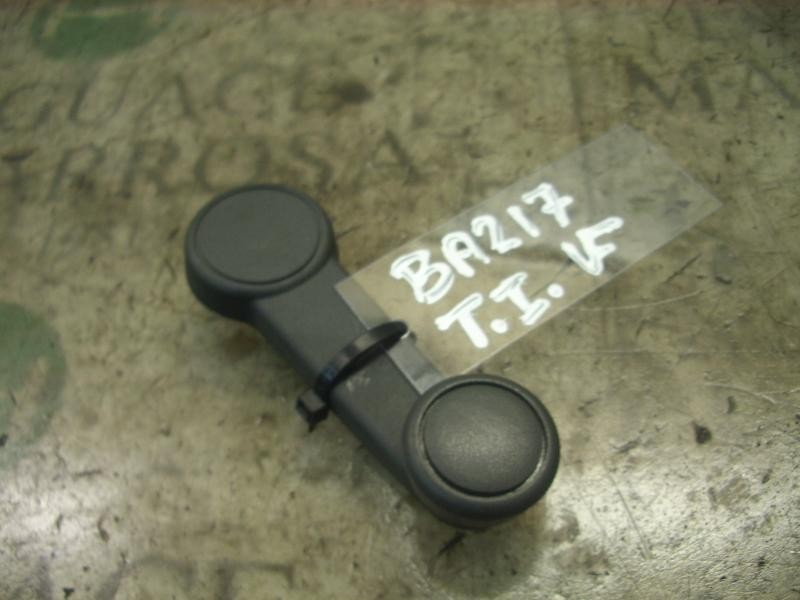 Recambio de maneta elevalunas trasera izquierda para ford focus berlina (cap) ambiente (d) referencia OEM IAM   