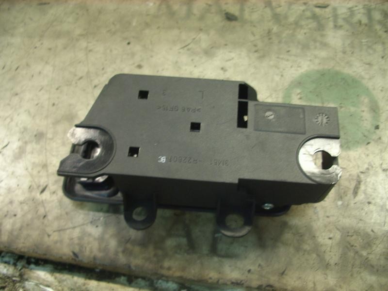 Recambio de maneta interior delantera izquierda para ford focus berlina (cap) ambiente (d) referencia OEM IAM   