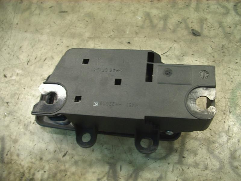 Recambio de maneta interior trasera izquierda para ford focus berlina (cap) ambiente (d) referencia OEM IAM   