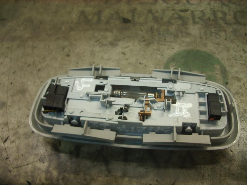 Recambio de piloto interior para ford focus berlina (cap) ambiente (d) referencia OEM IAM   