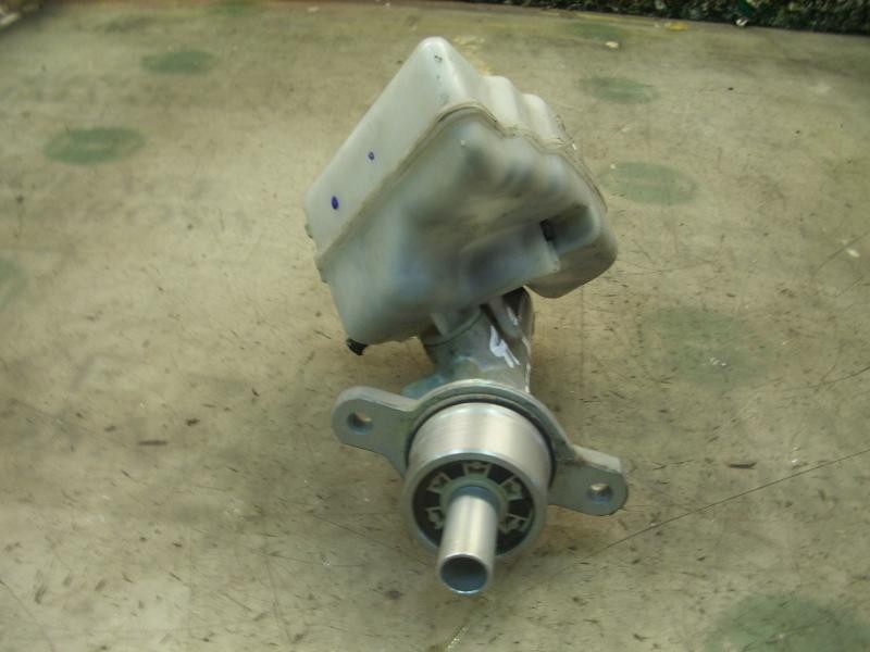 Recambio de bomba freno para opel corsa c enjoy referencia OEM IAM   