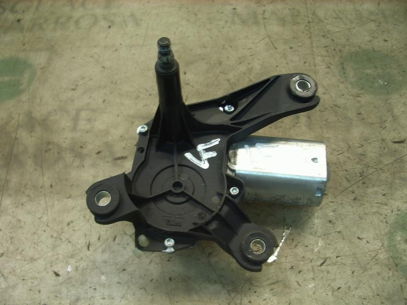 Recambio de motor limpia trasero para opel corsa c enjoy referencia OEM IAM   