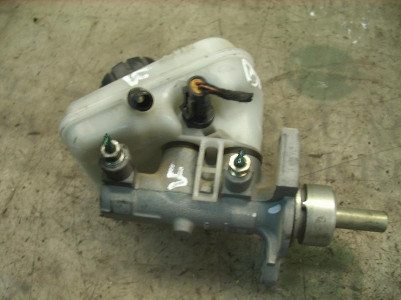 Recambio de bomba freno para opel corsa c elegance referencia OEM IAM   