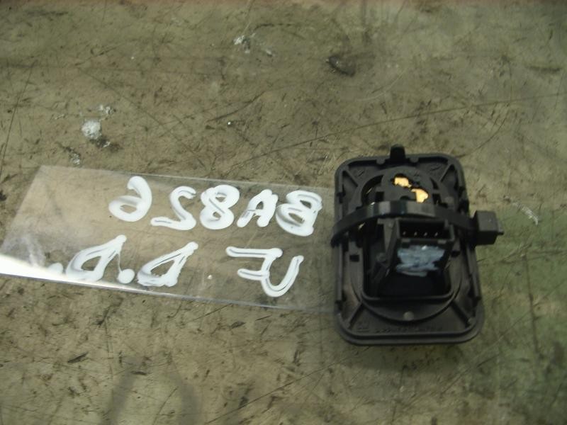 Recambio de mando elevalunas delantero derecho para opel corsa c elegance referencia OEM IAM   