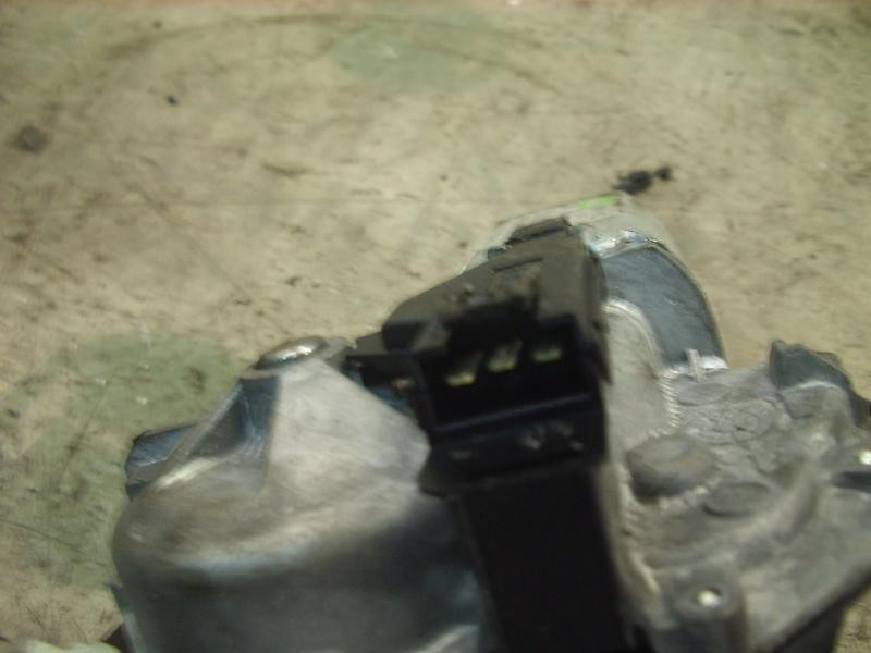 Recambio de motor limpia trasero para opel corsa c elegance referencia OEM IAM   