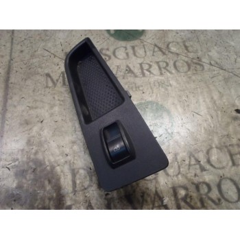 MANDO ELEVALUNAS DELANTERO DERECHO 735442326 