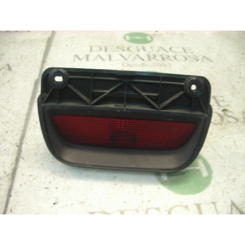 Recambio de piloto trasero central para honda cr-v (rd1/3) básico (rd1) referencia OEM IAM 34272S10A01  