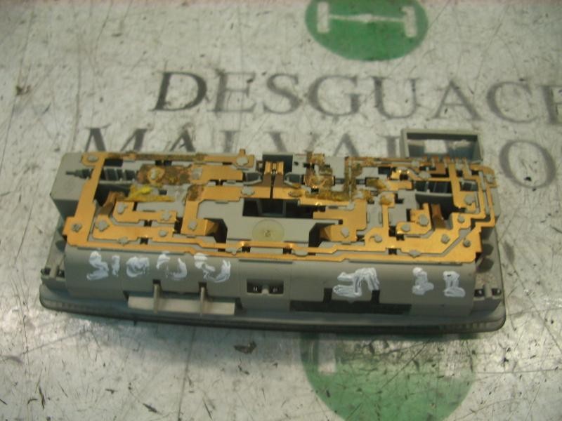 Recambio de piloto interior para renault laguna ii (bg0) authentique referencia OEM IAM   