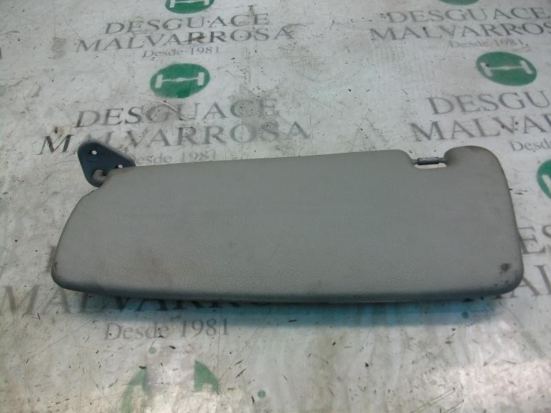 Recambio de parasol derecho para bmw serie 3 berlina (e46) 320d referencia OEM IAM 51168267902  