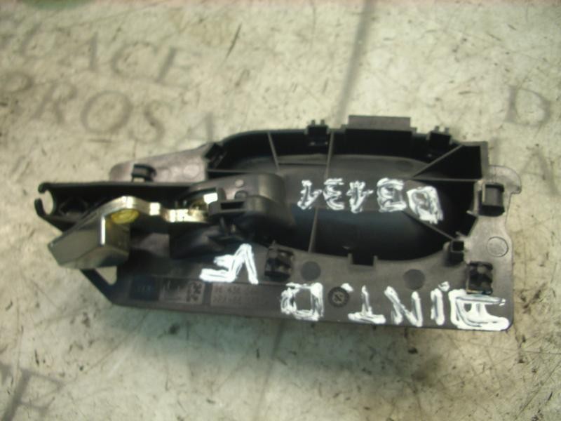 Recambio de maneta interior delantera derecha para peugeot 307 break / sw (s1) break xs referencia OEM IAM   