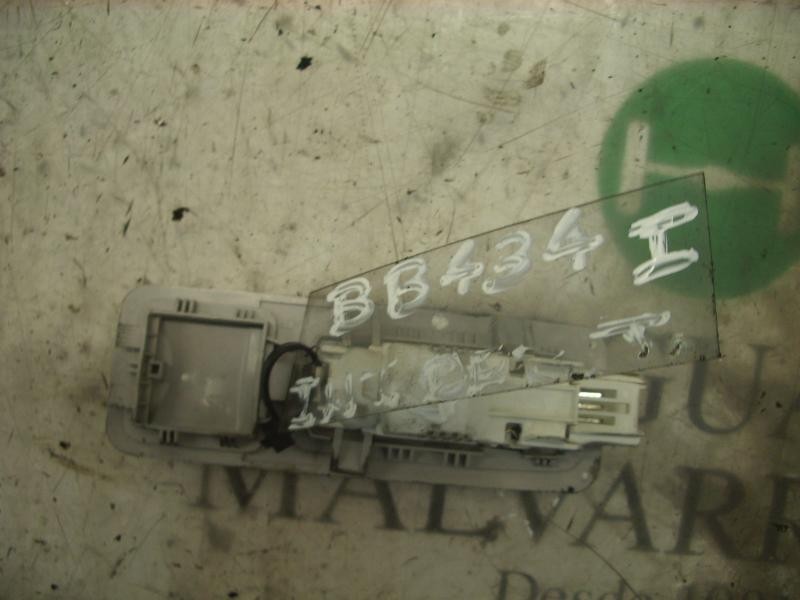 Recambio de piloto interior para peugeot 307 break / sw (s1) break xs referencia OEM IAM   