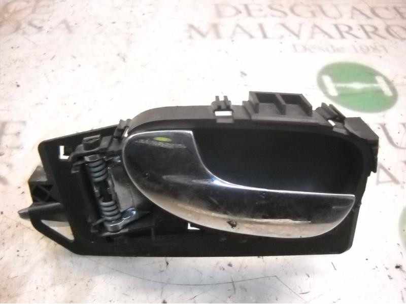 Recambio de maneta interior delantera izquierda para peugeot 307 berlina (s2) xr referencia OEM IAM   