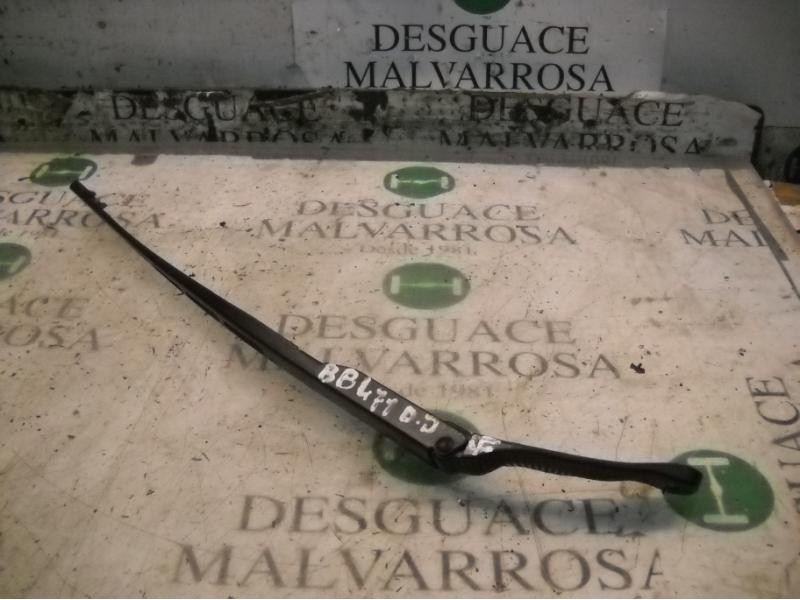 Recambio de brazo limpia delantero derecho para peugeot 307 berlina (s2) xr referencia OEM IAM   