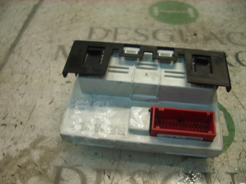 Recambio de mando multifuncion para renault megane ii berlina 5p confort expression referencia OEM IAM   