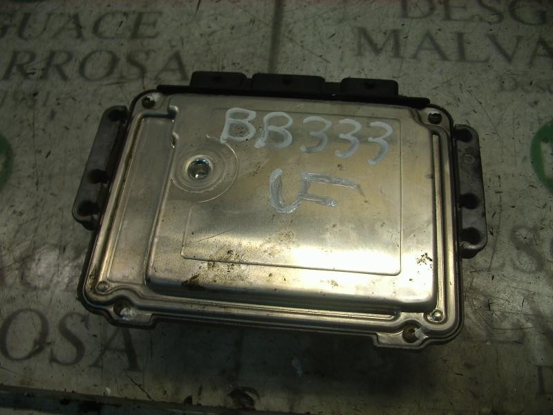 Recambio de centralita motor uce para renault megane ii berlina 5p confort expression referencia OEM IAM   