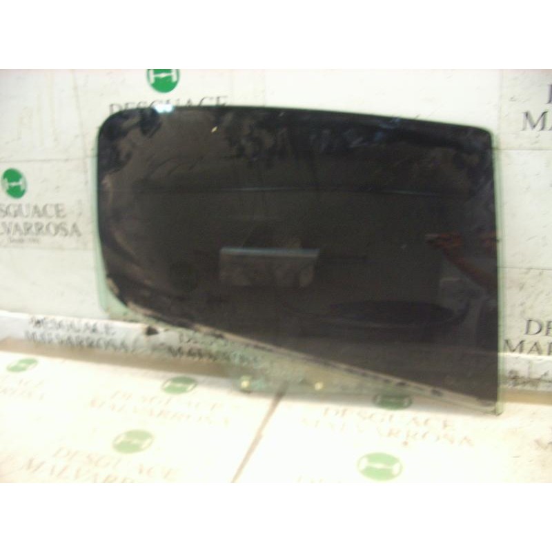 Recambio de cristal puerta trasero derecho para peugeot 307 (s1) xs referencia OEM IAM   