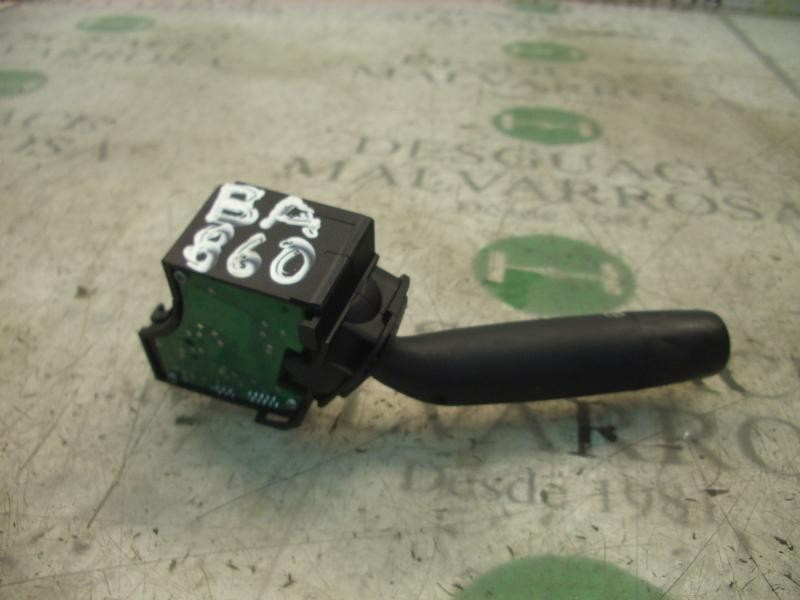 Recambio de mando limpia para mazda 2 berlina (dy) 1.4 crtd active referencia OEM IAM   