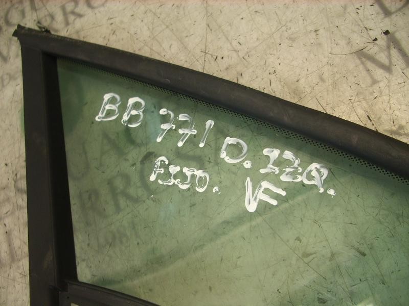 Recambio de cristal puerta delantero izquierdo para peugeot 307 break / sw (s1) break xs referencia OEM IAM   