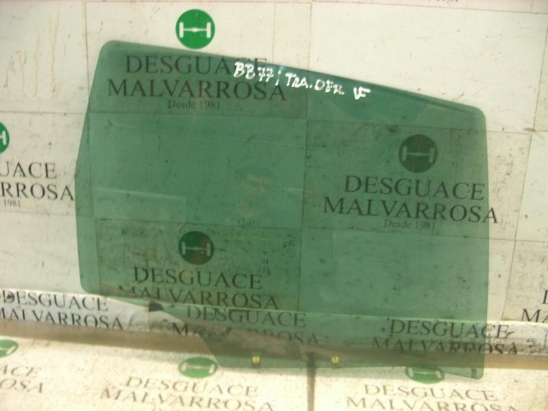 Recambio de cristal puerta trasero derecho para peugeot 307 break / sw (s1) break xs referencia OEM IAM   