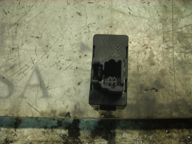 Recambio de mando elevalunas trasero izquierdo para peugeot 307 break / sw (s1) break xs referencia OEM IAM   