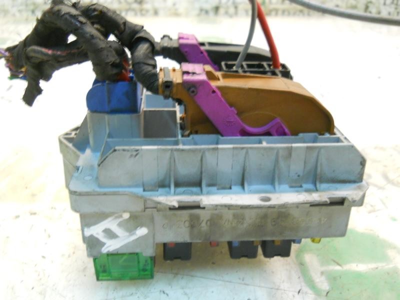 Recambio de caja reles / fusibles para alfa romeo 147 (190) 2.0 t.spark distinctive referencia OEM IAM   