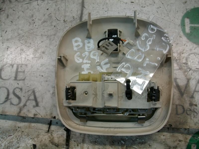 Recambio de piloto interior para citroën c4 berlina collection referencia OEM IAM   