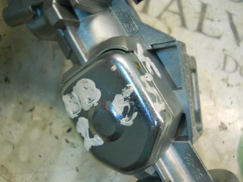 Recambio de antirrobo para ford focus berlina (cap) ghia referencia OEM IAM 1681167 3M513F880AC 