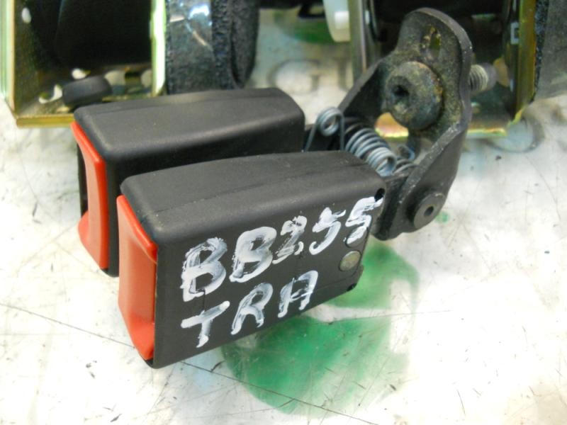 Recambio de cinturon seguridad trasero para ford focus berlina (cap) ghia referencia OEM IAM 2013465  