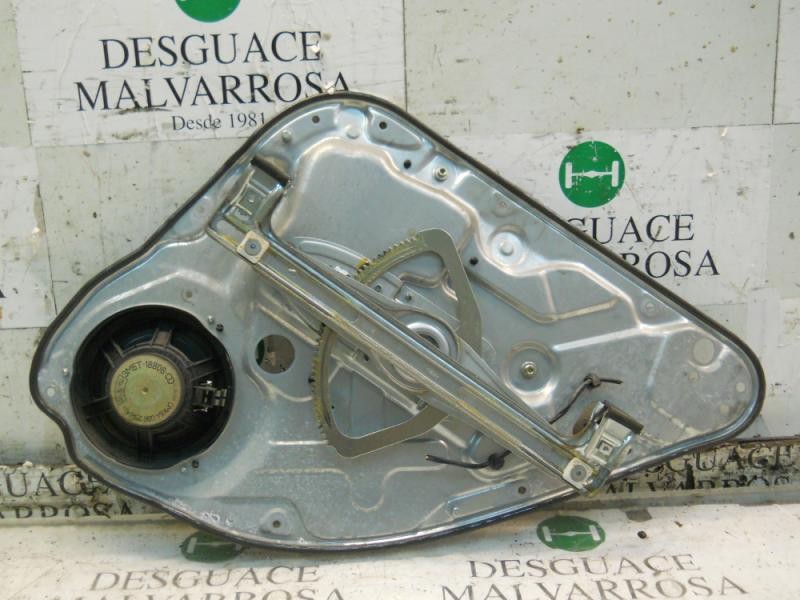 Recambio de elevalunas trasero izquierdo para ford focus berlina (cap) ghia referencia OEM IAM 1738644  