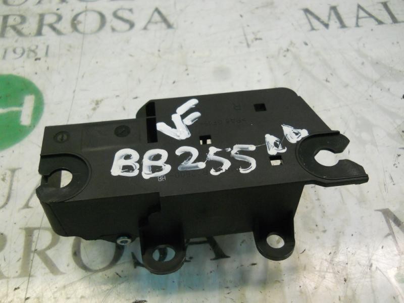 Recambio de maneta interior delantera derecha para ford focus berlina (cap) ghia referencia OEM IAM 1470111  