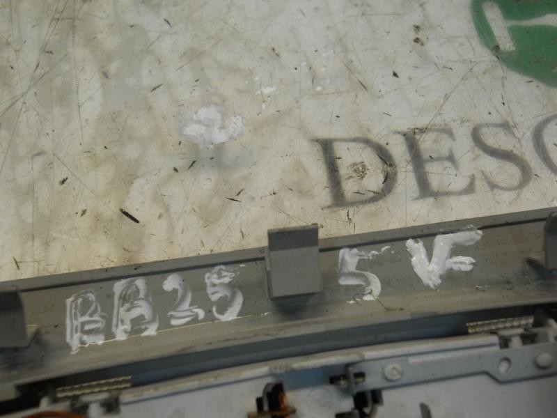 Recambio de piloto interior para ford focus berlina (cap) ghia referencia OEM IAM 1540351  