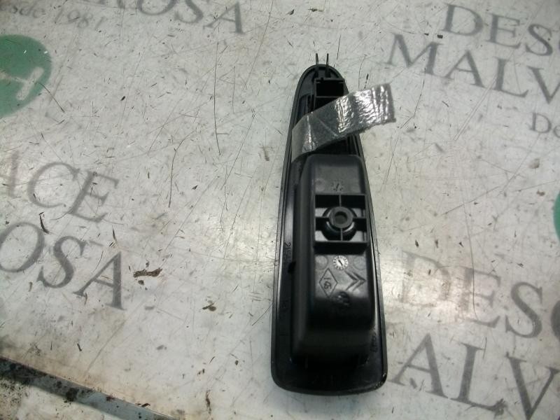 Recambio de mando elevalunas trasero izquierdo para citroën c4 berlina collection referencia OEM IAM   