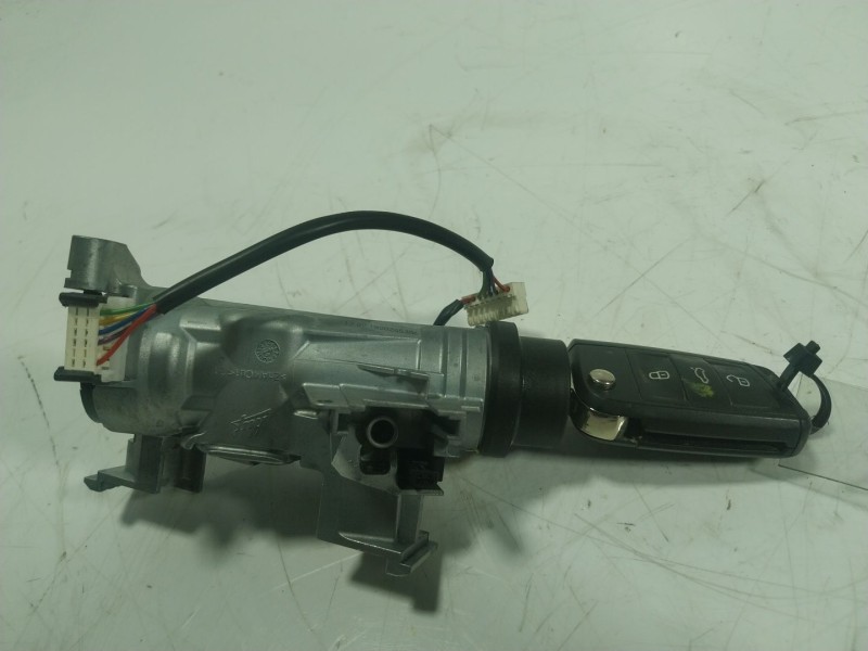 Recambio de antirrobo para seat leon st (5f8) 1.6 tdi referencia OEM IAM 1K0905851B 5Q0905865 