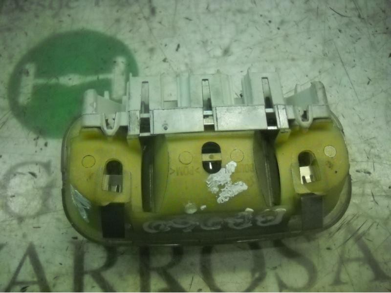 Recambio de piloto interior para lancia phedra (180) 2.2 jtd 16v emblema referencia OEM IAM   