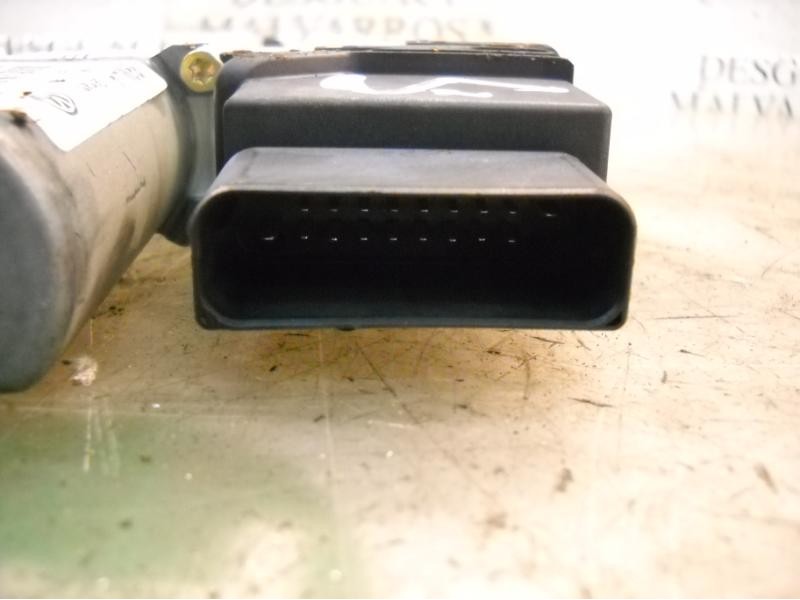 Recambio de motor elevalunas trasero izquierdo para seat leon (1m1) signo referencia OEM IAM   