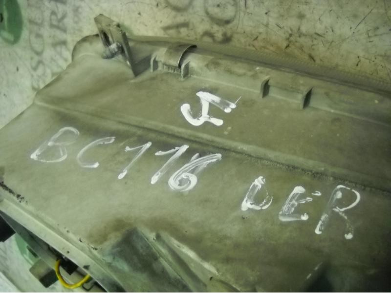 Recambio de faro derecho para volkswagen passat berlina (312) referencia OEM IAM   