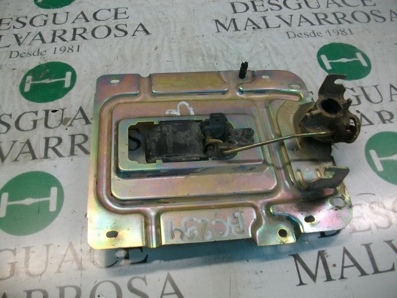 Recambio de maneta interior trasera derecha para ford fiesta berlina referencia OEM IAM   