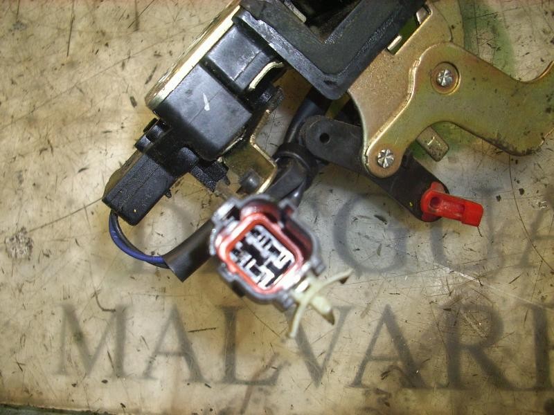 Recambio de cerradura puerta delantera izquierda para kia carnival td ls referencia OEM IAM   