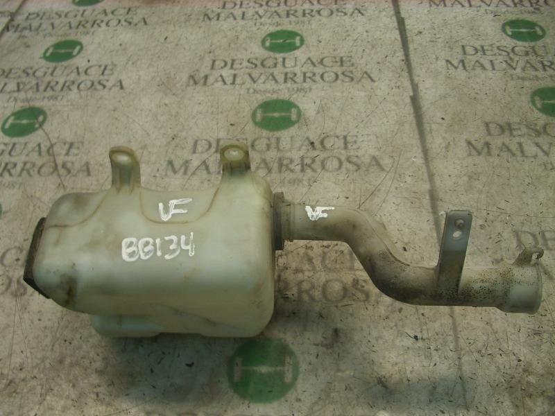 Recambio de deposito limpia para kia carnival td ls referencia OEM IAM   