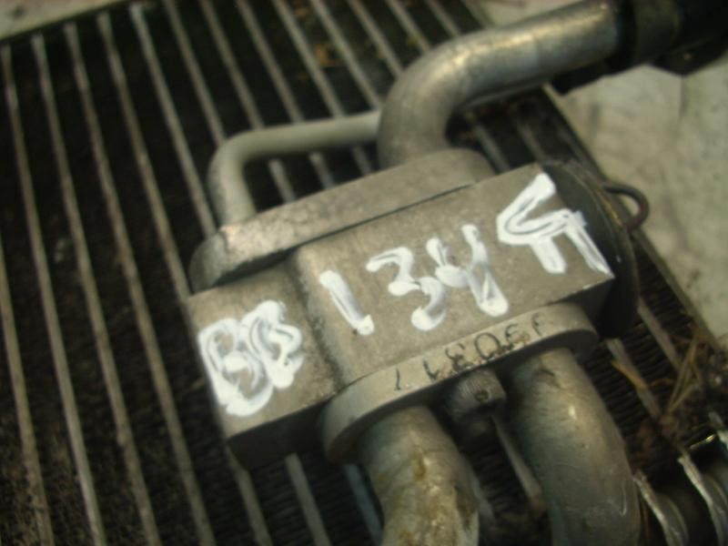 Recambio de evaporador aire acondicionado para kia carnival td ls referencia OEM IAM   